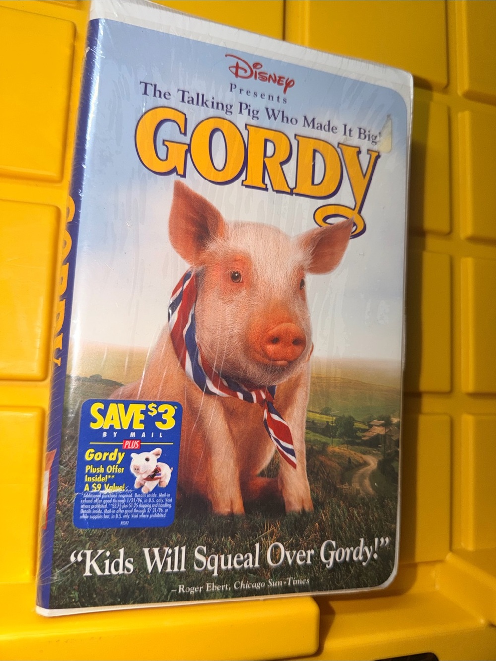 Disney Gordy VHS Factory Sealed Talking Pig Family Movie Rare 1995